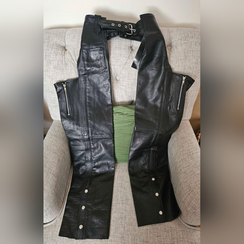 Women's Leather Chaps